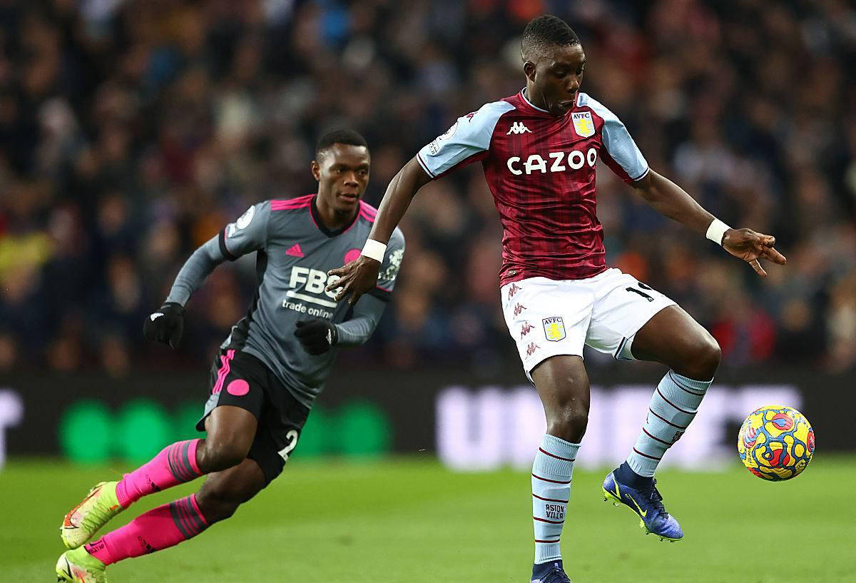 九游体育娱乐-关于阿斯顿维拉迎欧联关键赛；窗口期手感冰凉；压力陡增；临场指挥获称赞的信息